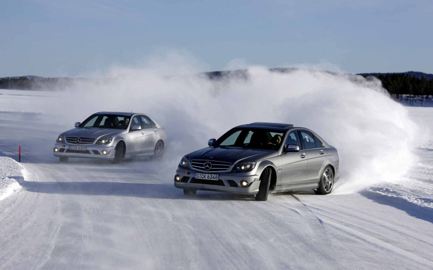 Mercedes Snow Drift wallpaper 1680x1050