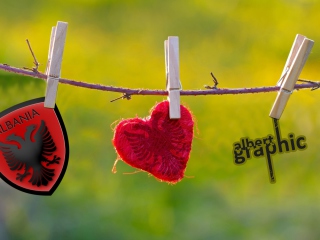 Sfondi Albanian Love 320x240