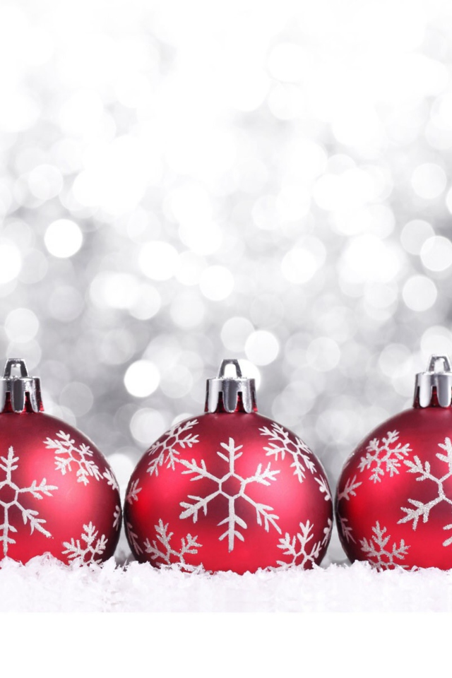Das Snowflake Christmas Balls Wallpaper 640x960