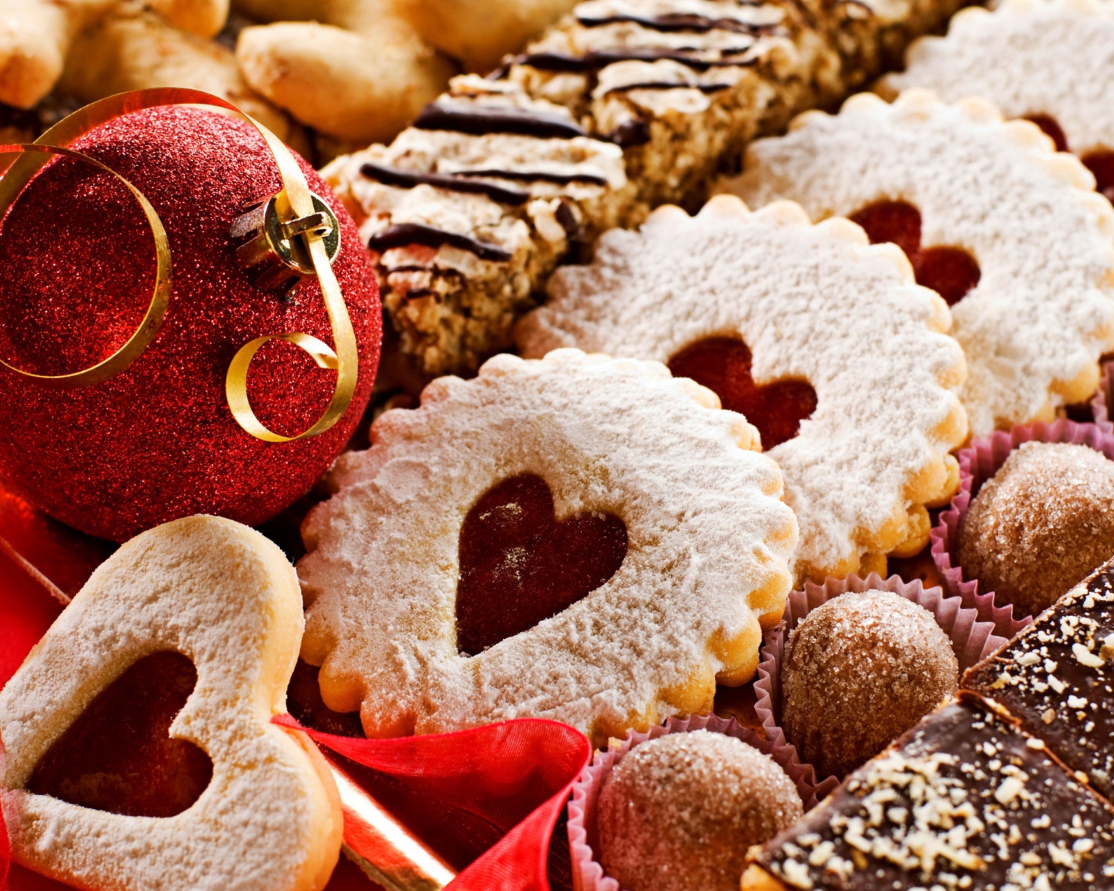 Das Heart Christmas Cookies Wallpaper 1600x1280