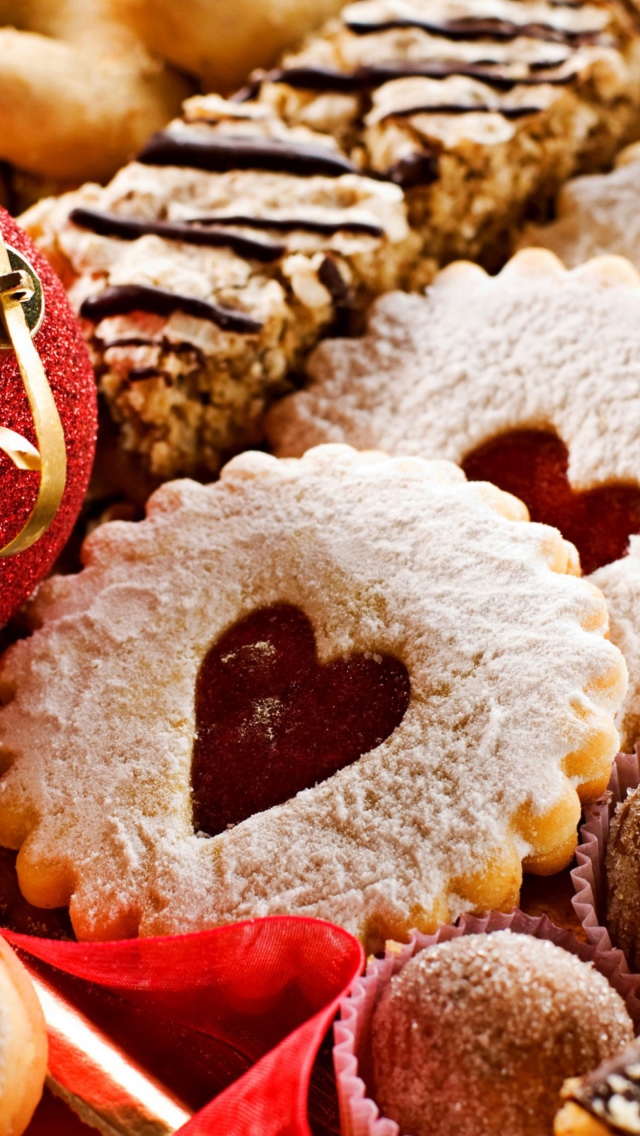 Heart Christmas Cookies wallpaper 640x1136