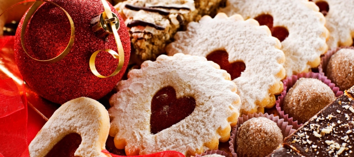 Heart Christmas Cookies wallpaper 720x320