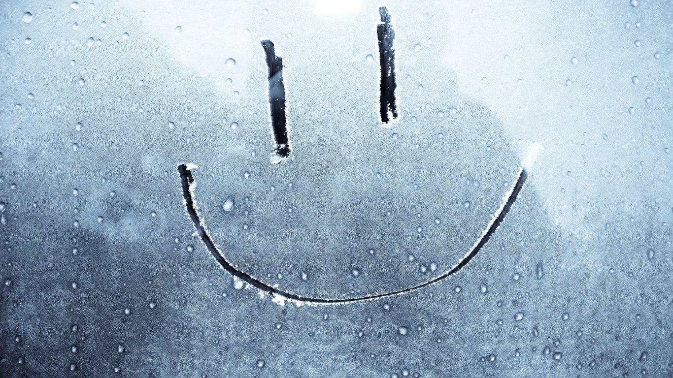 Das Smiley Face On Frozen Window Wallpaper 1366x768