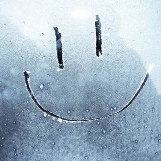 Smiley Face On Frozen Window sfondi gratuiti per iPad Air