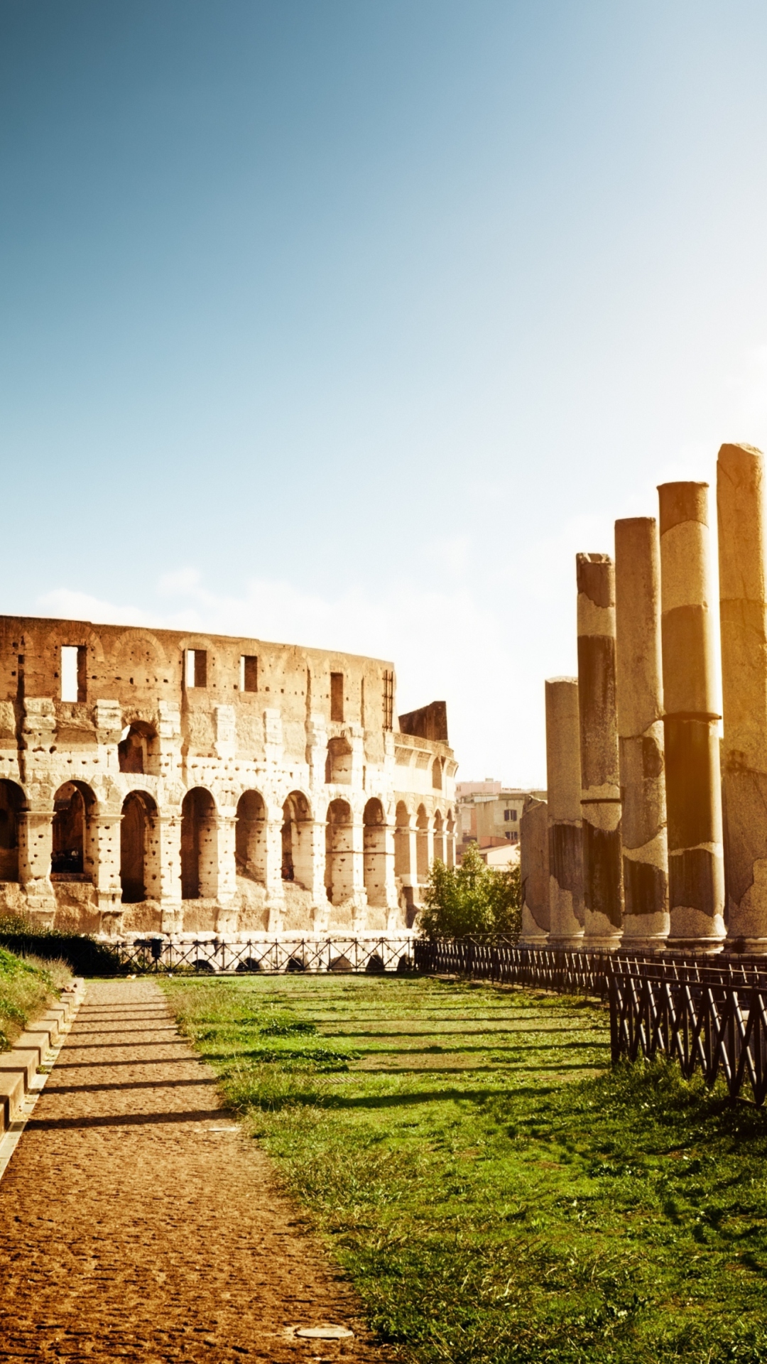 Обои Rome - Amphitheater Colosseum 1080x1920