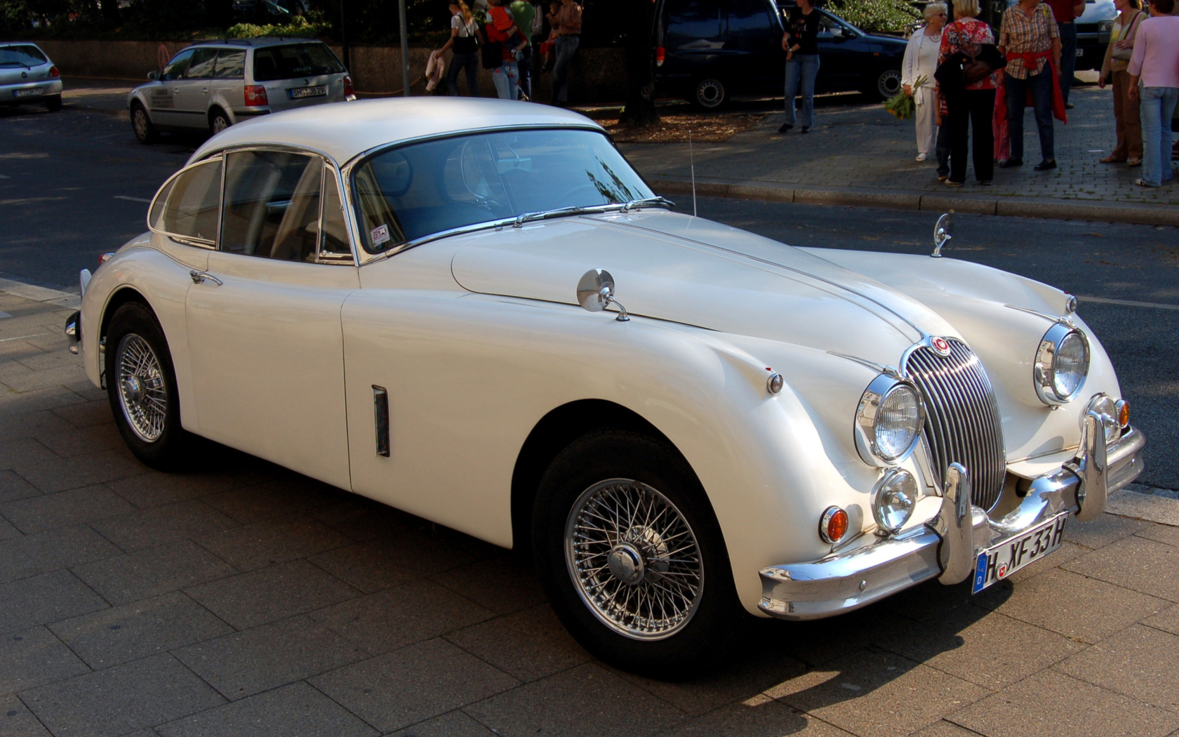 Jaguar XK 140 wallpaper 1680x1050