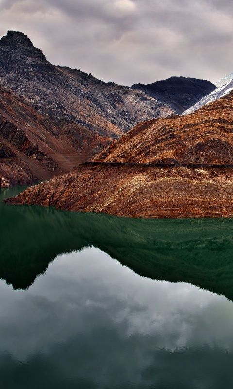 Das Moraine Lake Wallpaper 480x800