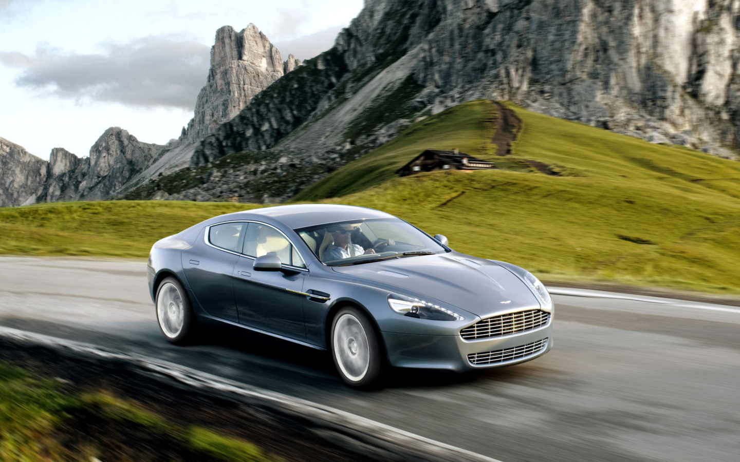 Screenshot №1 pro téma Aston Martin Rapide 1440x900