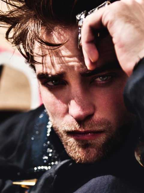 Screenshot №1 pro téma Robert Pattinson 2012 480x640