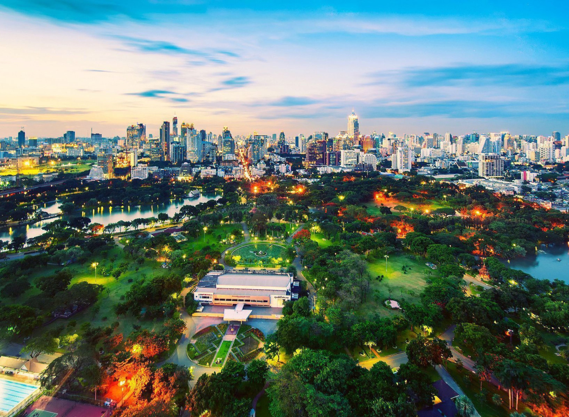 Sfondi Beautiful Bangkok City 1920x1408