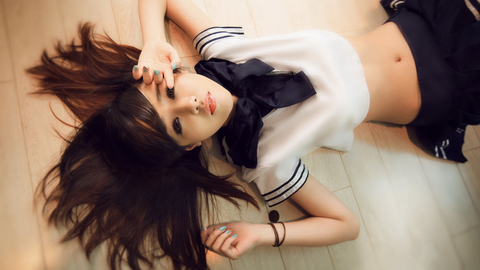 Cute Asian Model screenshot #1 1600x900