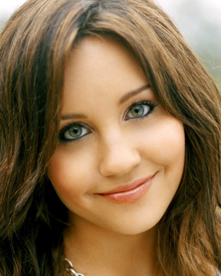 Amanda Bynes - Obrázkek zdarma pro 320x480