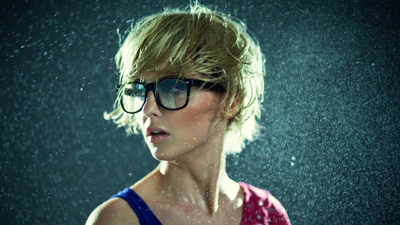 Cute Blonde Girl Wearing Glasses wallpaper 1366x768