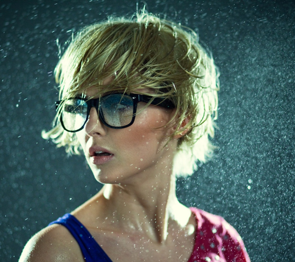 Cute Blonde Girl Wearing Glasses wallpaper 960x854
