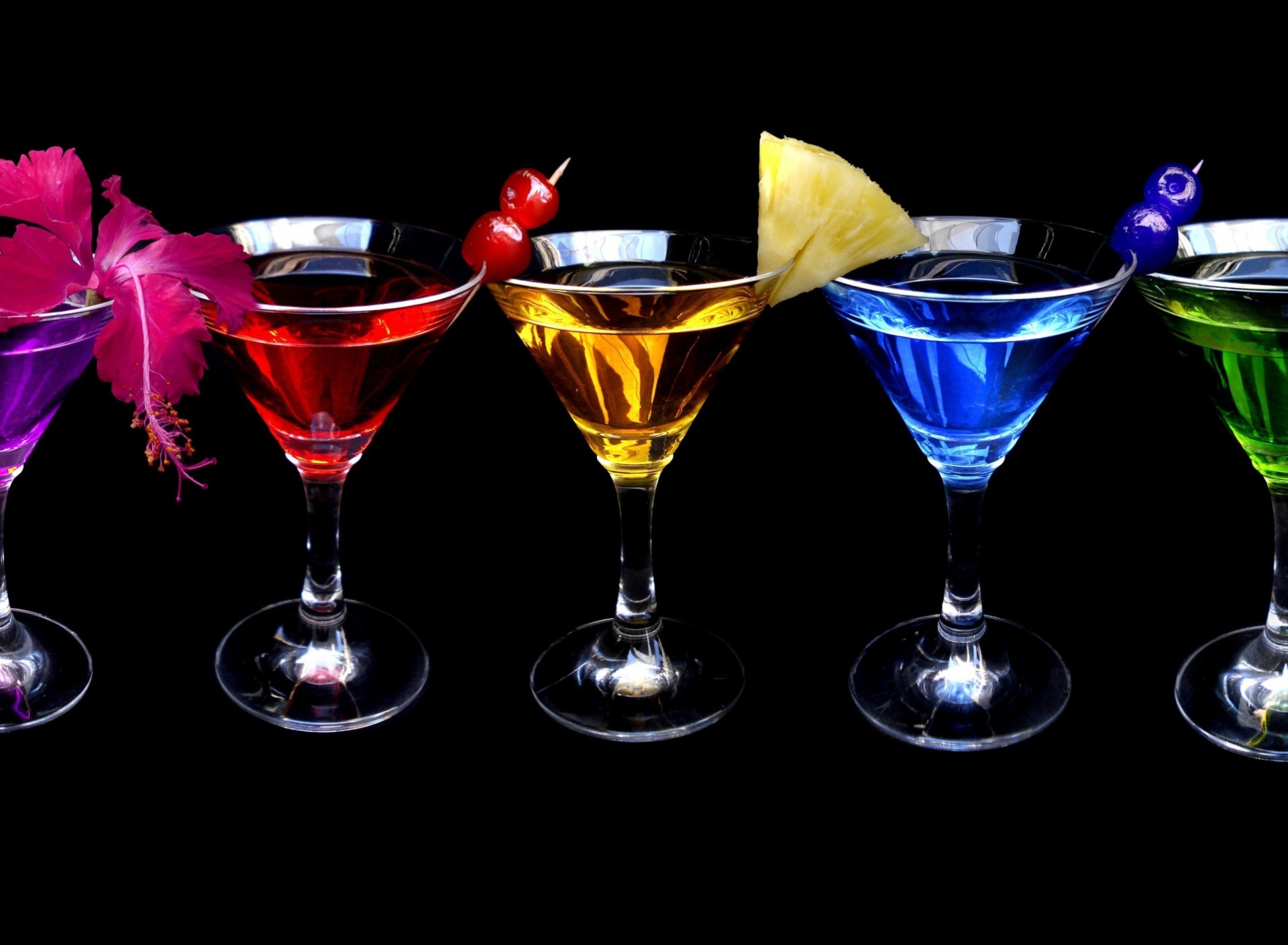 Обои Dry Martini Cocktails 1920x1408