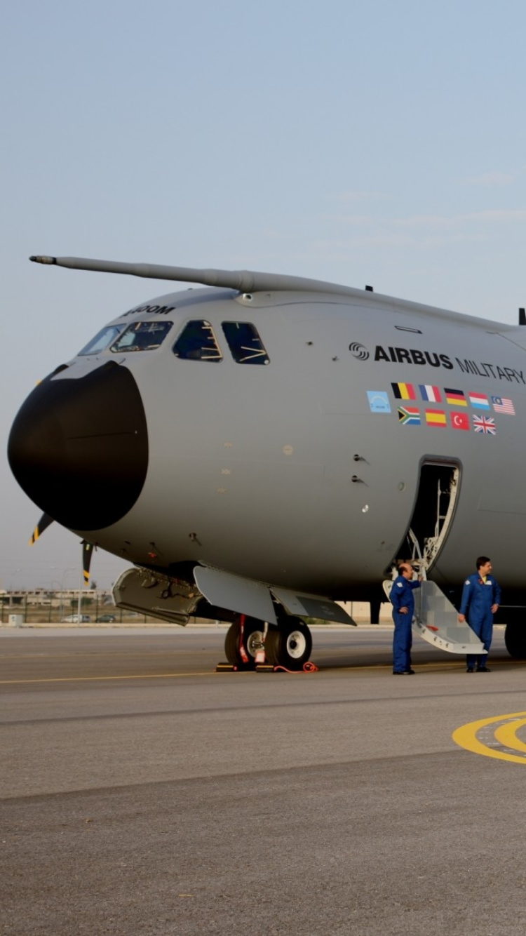 Airbus Military A400M screenshot #1 750x1334