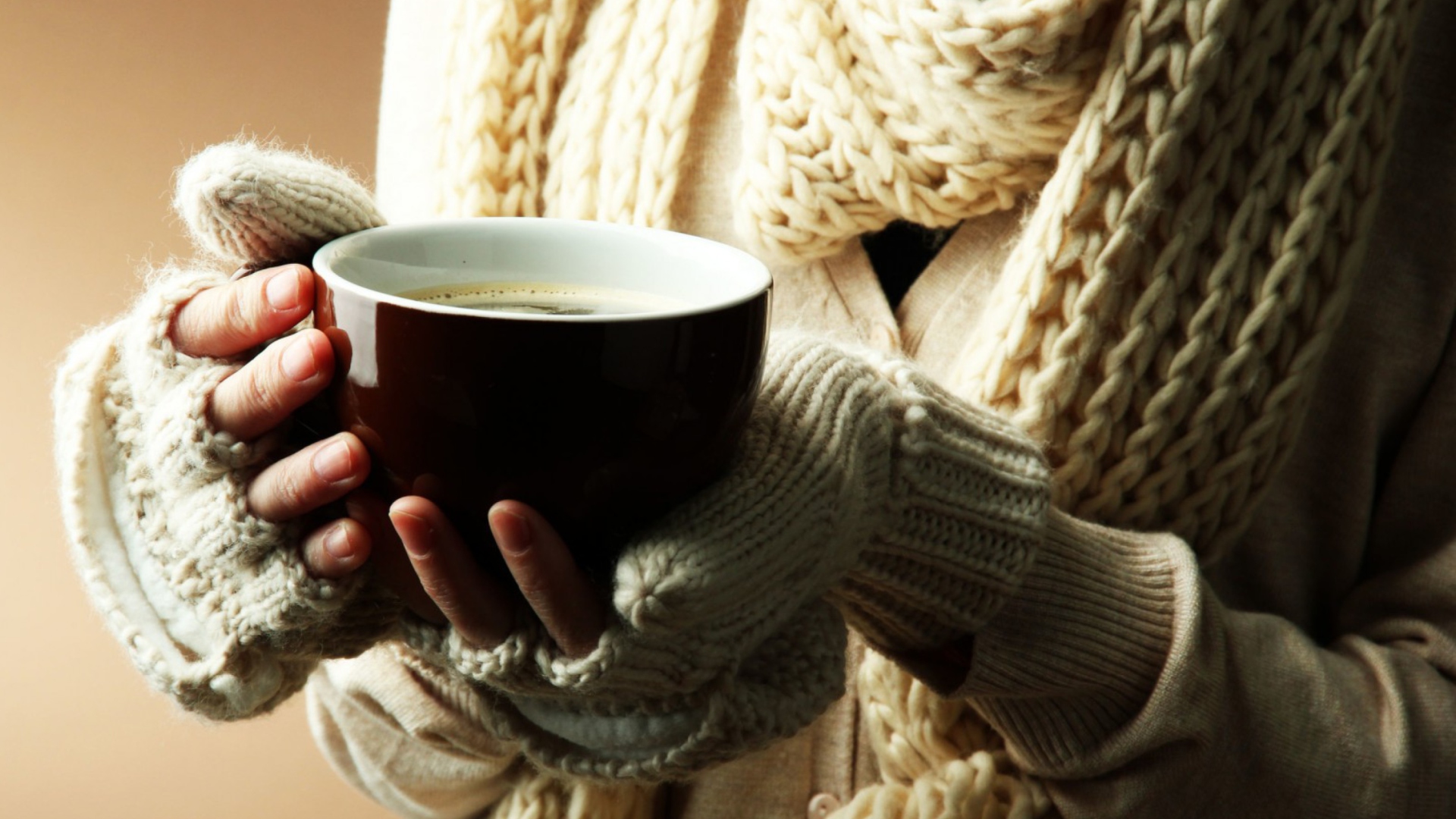 Обои Hot Cup Of Coffee In Cold Winter Day 1920x1080