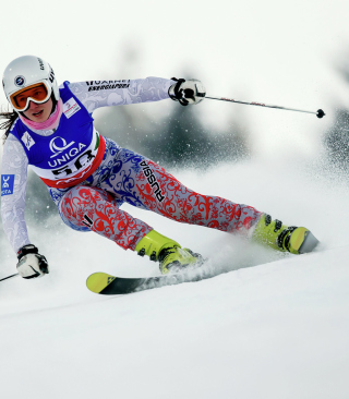 Kostenloses Skiing XXII Olympic Winter Games Wallpaper für 240x320