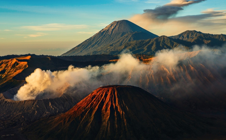 Sfondi Volcano