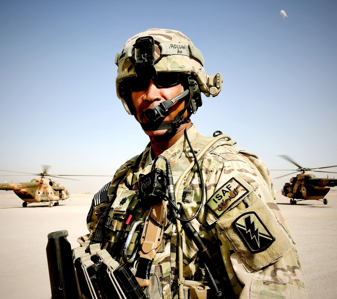 Обои Afghanistan Soldier 1080x960