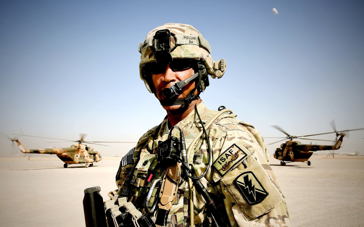 Screenshot №1 pro téma Afghanistan Soldier 1440x900