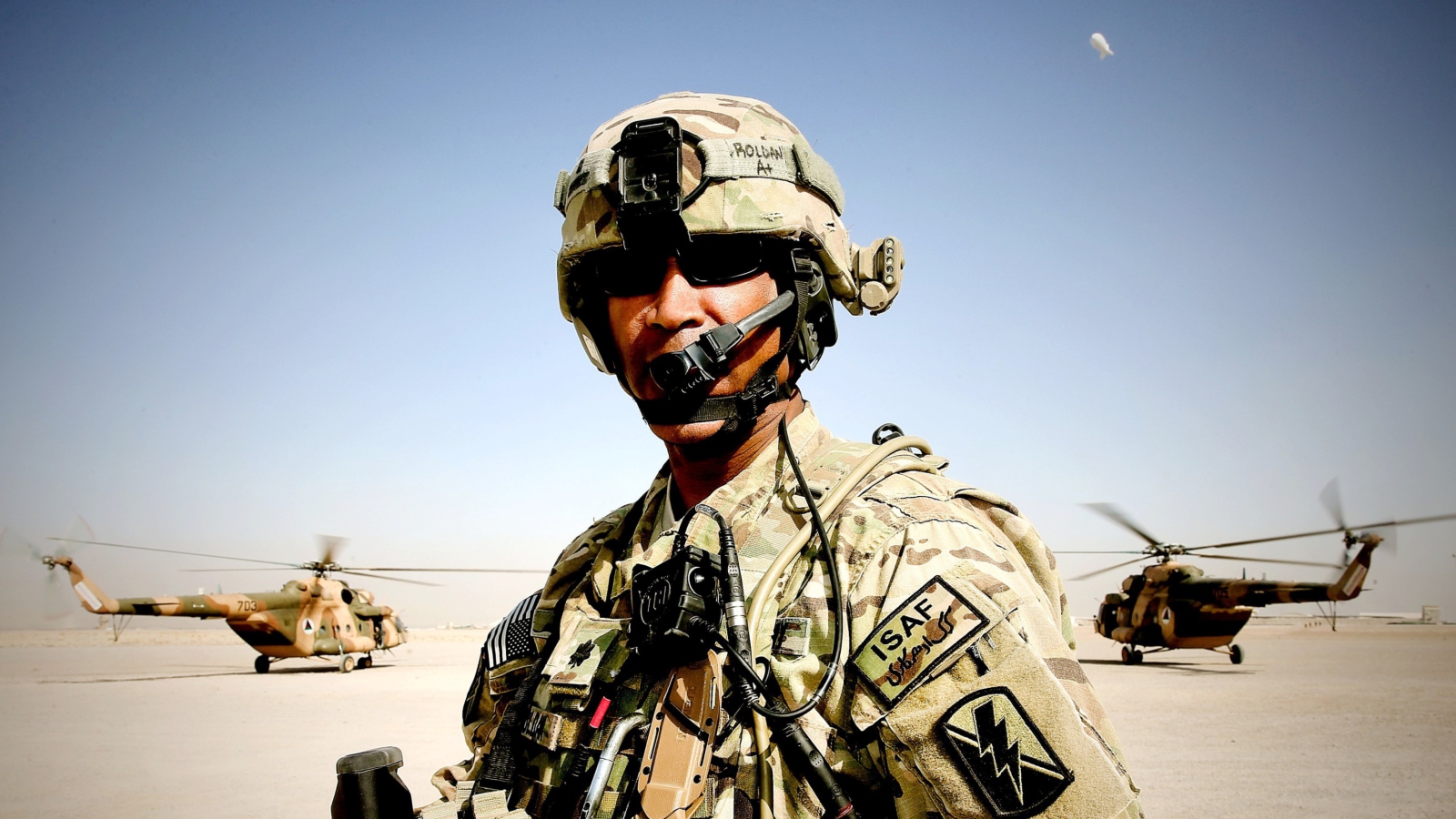 Afghanistan Soldier wallpaper 1600x900