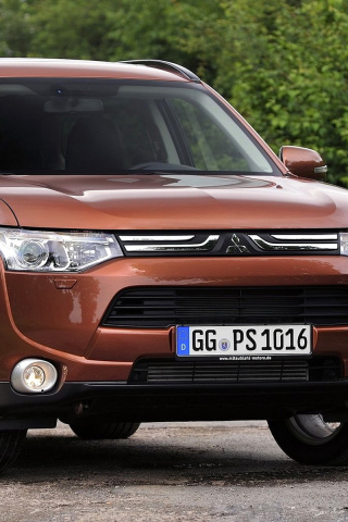 Mitsubishi Outlander wallpaper 320x480