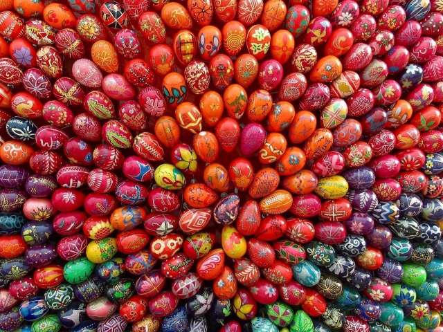 Das Colorful Easter Eggs Wallpaper 640x480