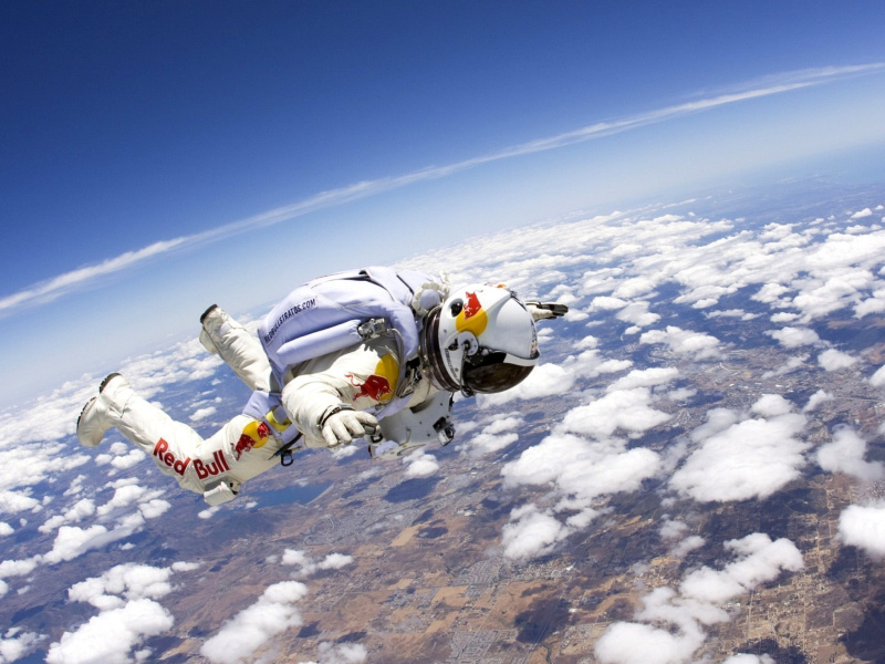 Astronaut in Outer Space screenshot #1 800x600