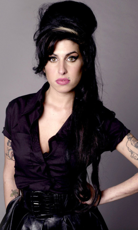 Amy Winehouse wallpaper 480x800