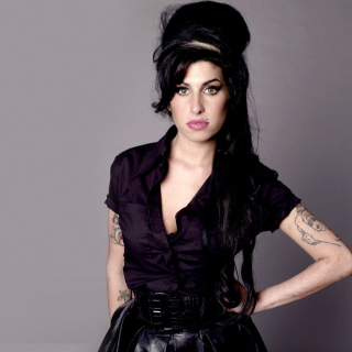 Kostenloses Amy Winehouse Wallpaper für iPad mini 2