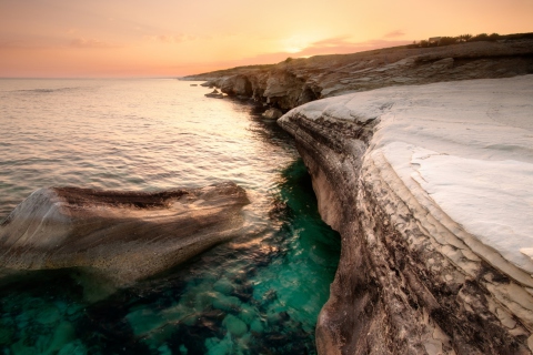 Das Cyprus Beach Wallpaper 480x320