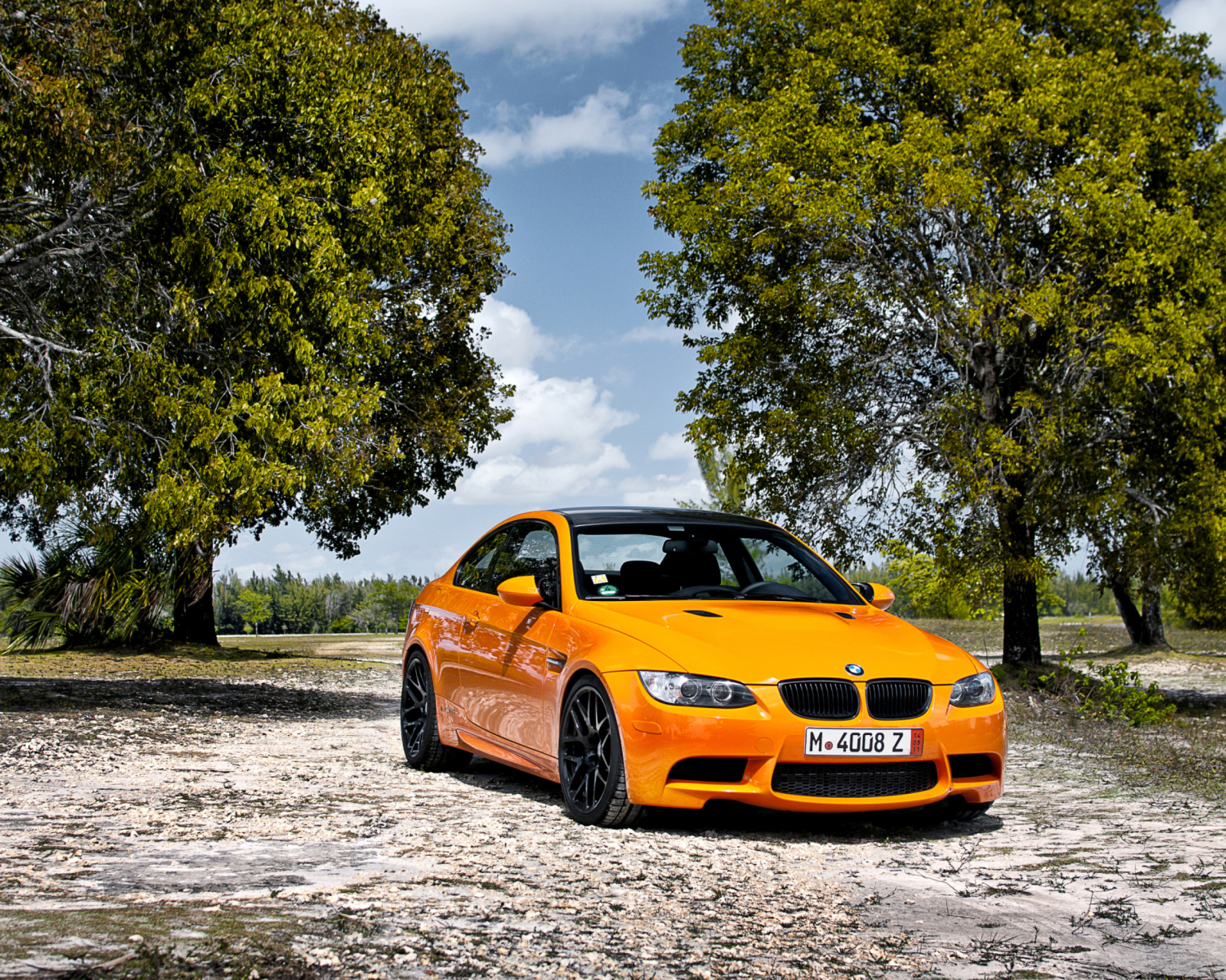Fondo de pantalla BMW M3 E92 1600x1280