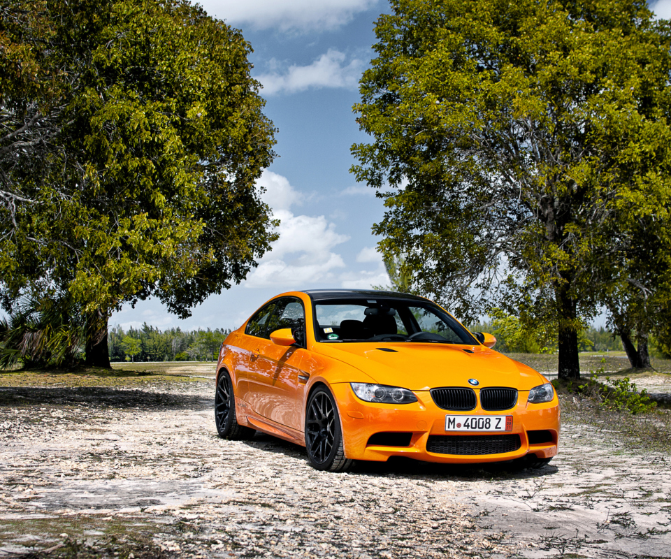 Fondo de pantalla BMW M3 E92 960x800