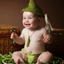 Fondo de pantalla Happy Baby Green Peas 128x128