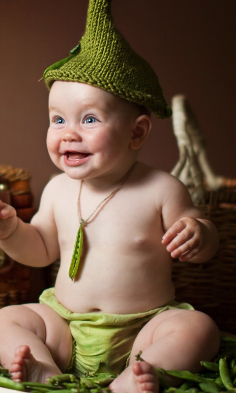 Das Happy Baby Green Peas Wallpaper 480x800