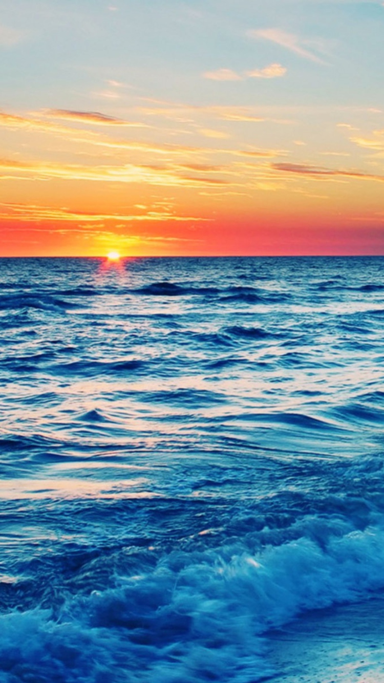 Обои Ocean Beach At Sunset 750x1334