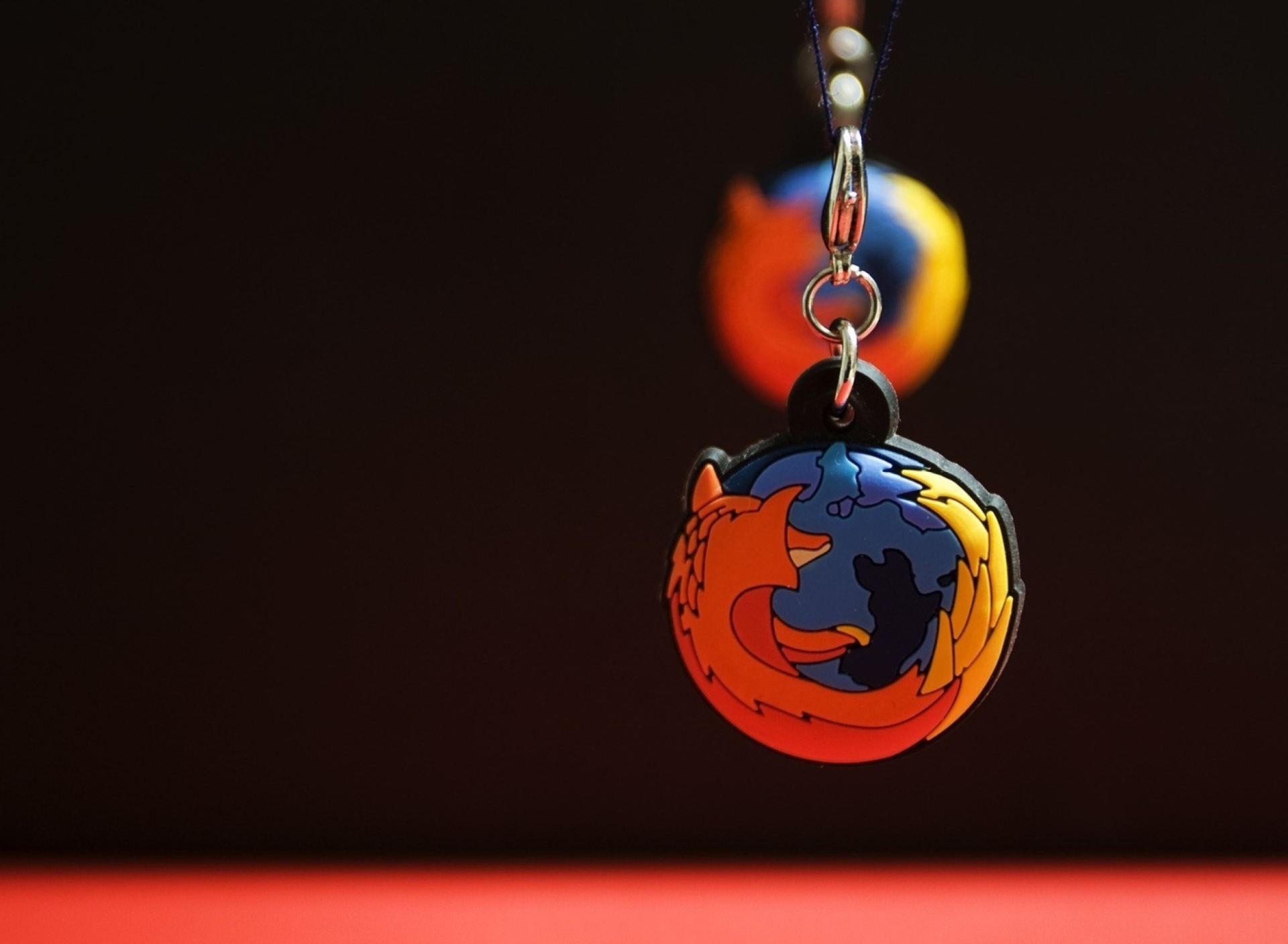 Fondo de pantalla Firefox Key Ring 1920x1408