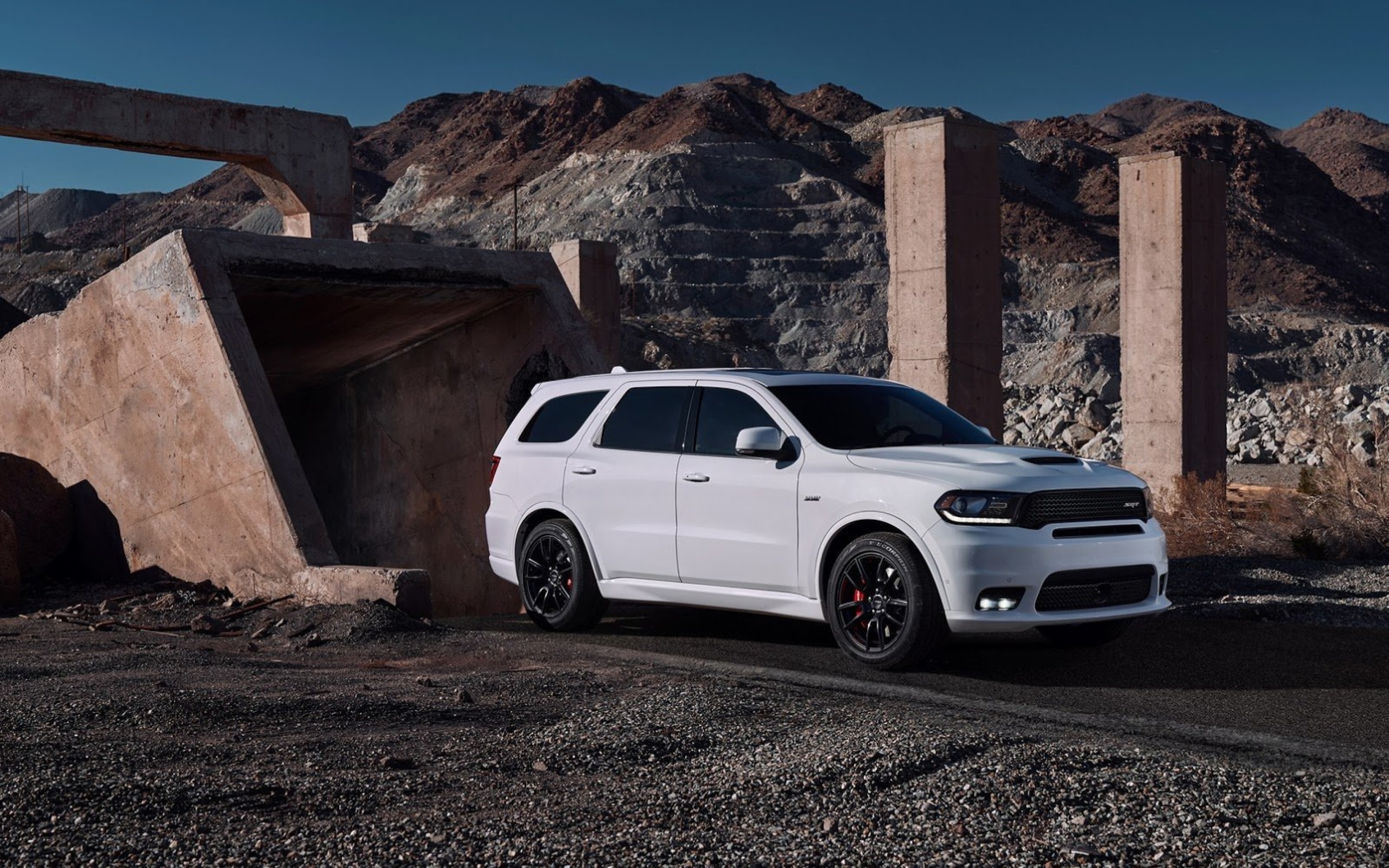 Screenshot №1 pro téma Dodge Durango SRT 2560x1600