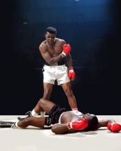 Sfondi Mohammed Ali Legendary Boxer 176x220