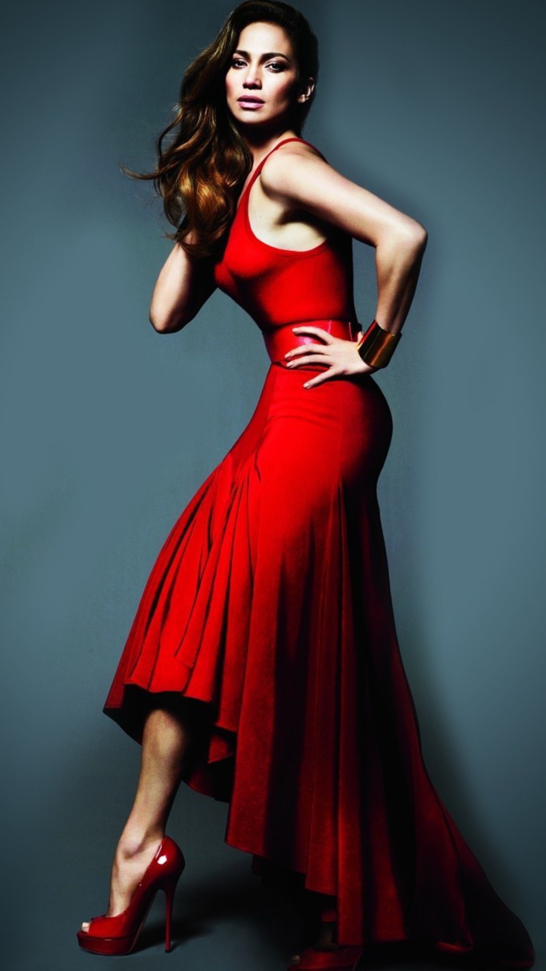 Обои J Lo In Gorgeous Red Dress 1080x1920