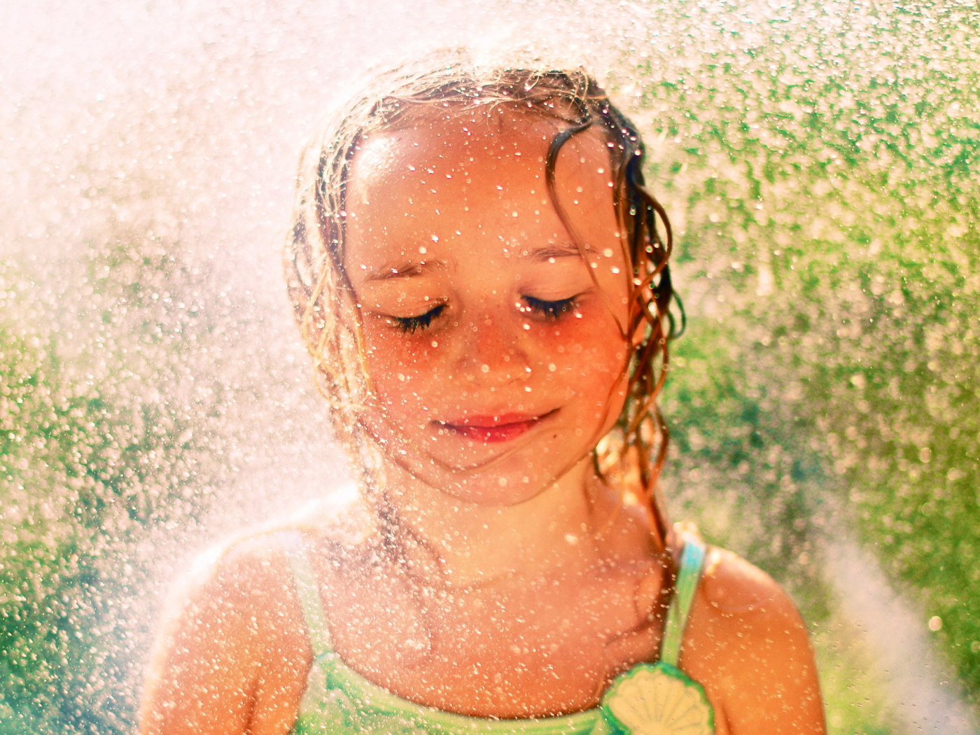 Happy Child Girl And Warm Summer Rain wallpaper 1400x1050