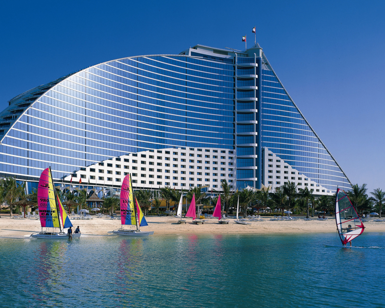 Das Jumeirah Beach Dubai Hotel Wallpaper 1600x1280