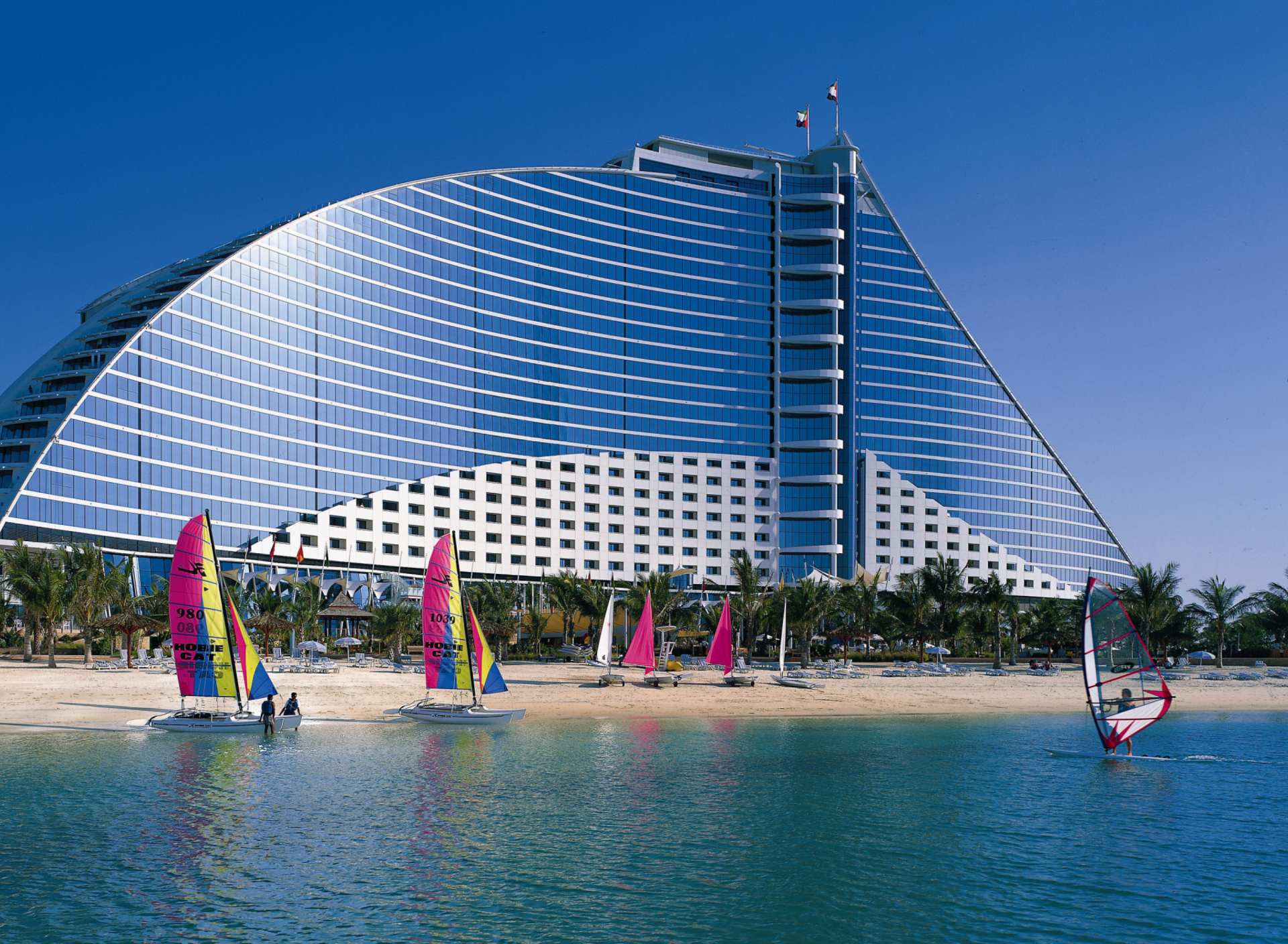 Fondo de pantalla Jumeirah Beach Dubai Hotel 1920x1408