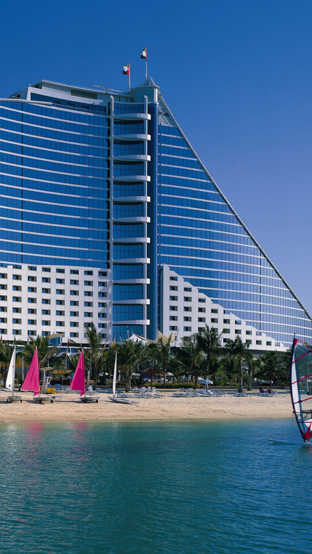 Jumeirah Beach Dubai Hotel wallpaper 640x1136