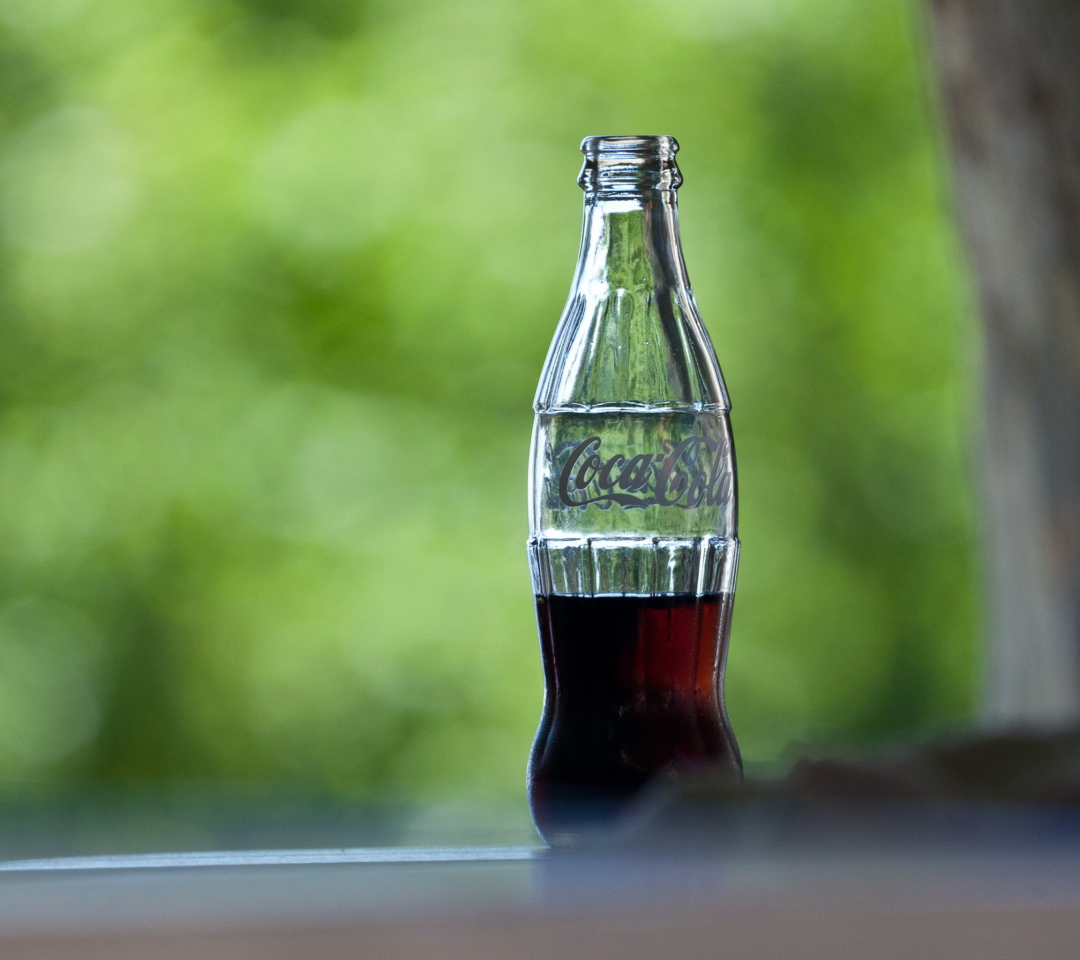 Fondo de pantalla Coca-Cola Bottle 1080x960