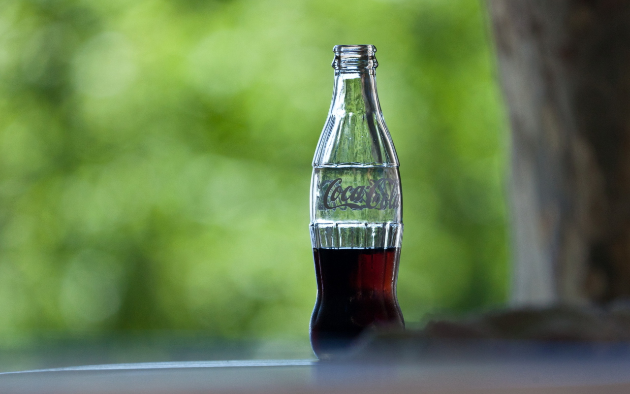 Fondo de pantalla Coca-Cola Bottle 1280x800