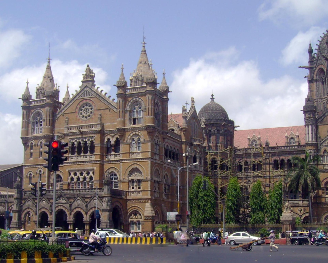 Screenshot №1 pro téma Mumbai Central Station 1280x1024