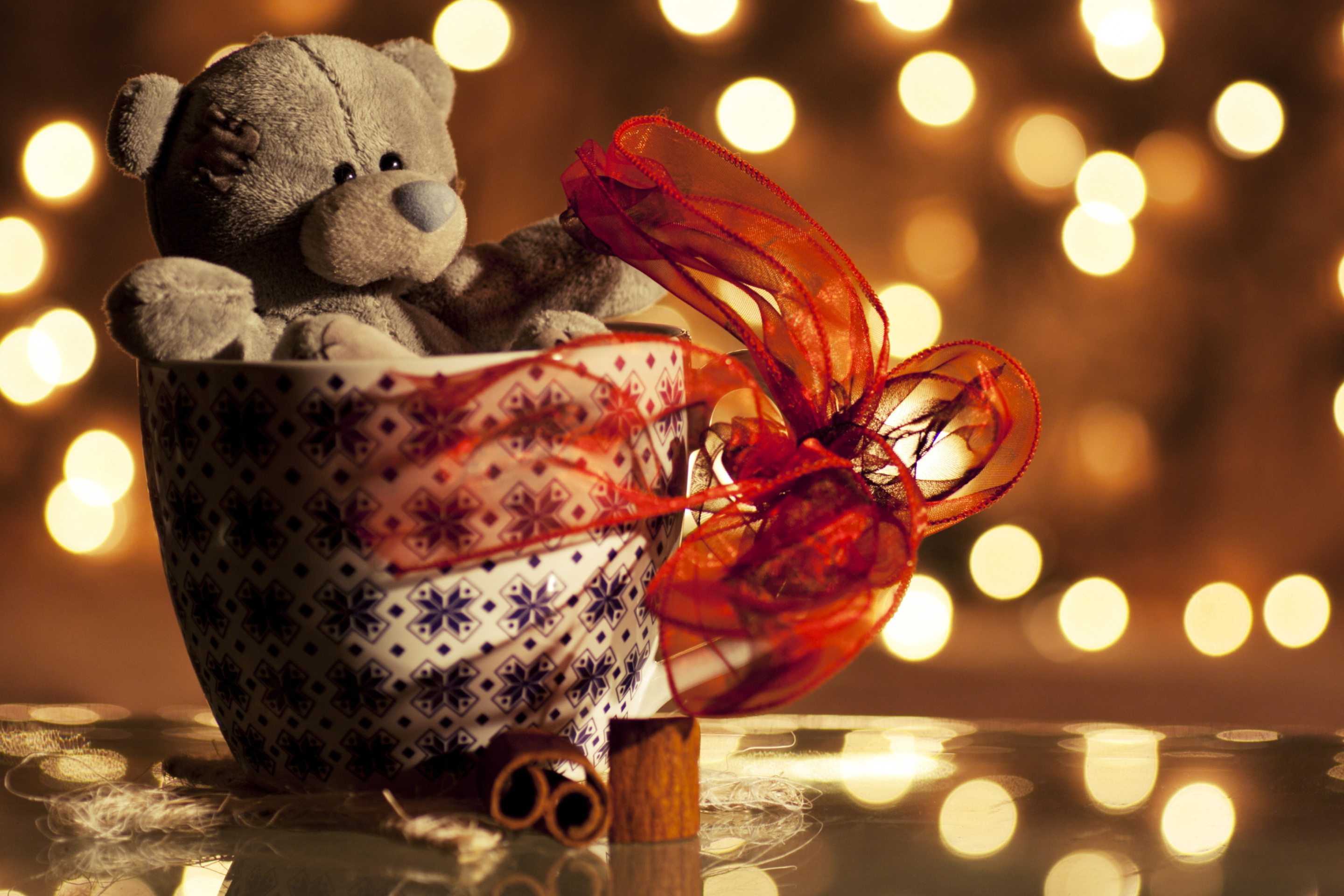 Обои Lovely Teddy Bear 2880x1920