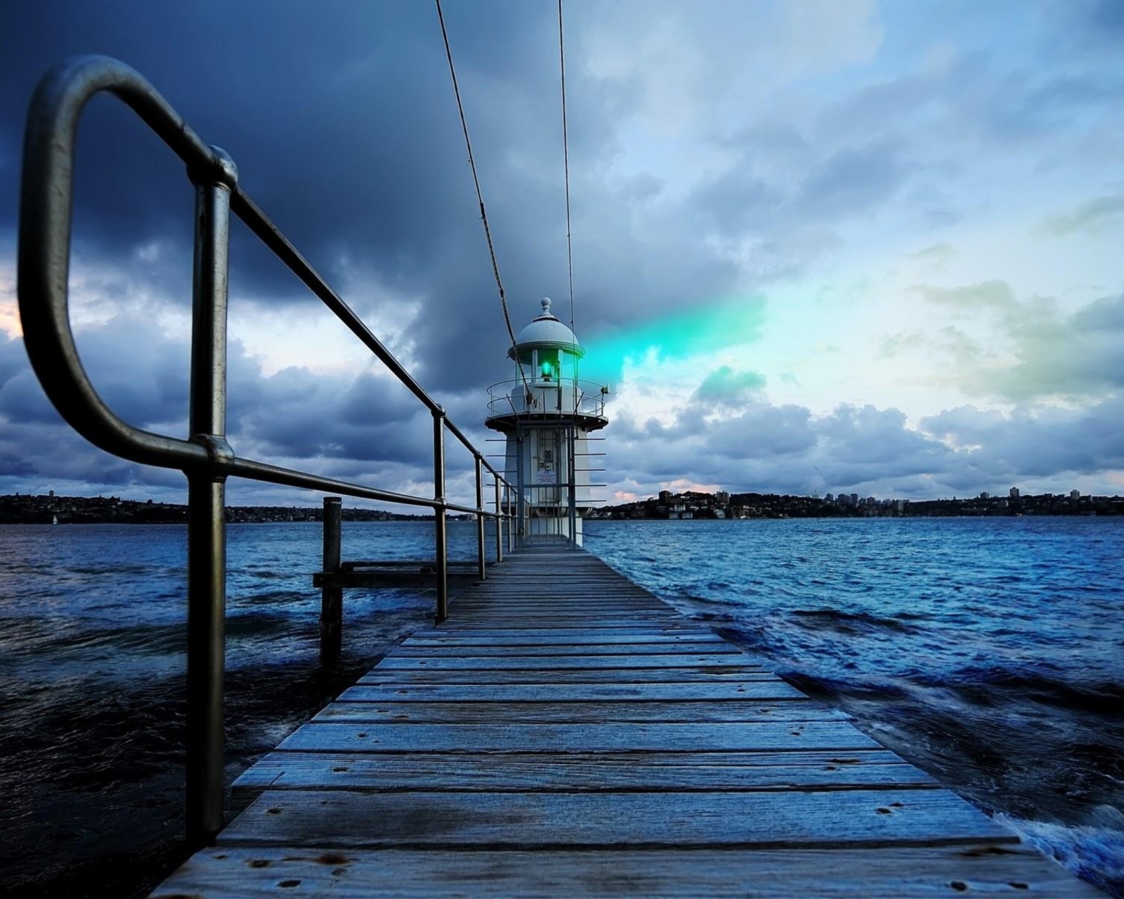 Sfondi Lighthouse in Denmark 1600x1280